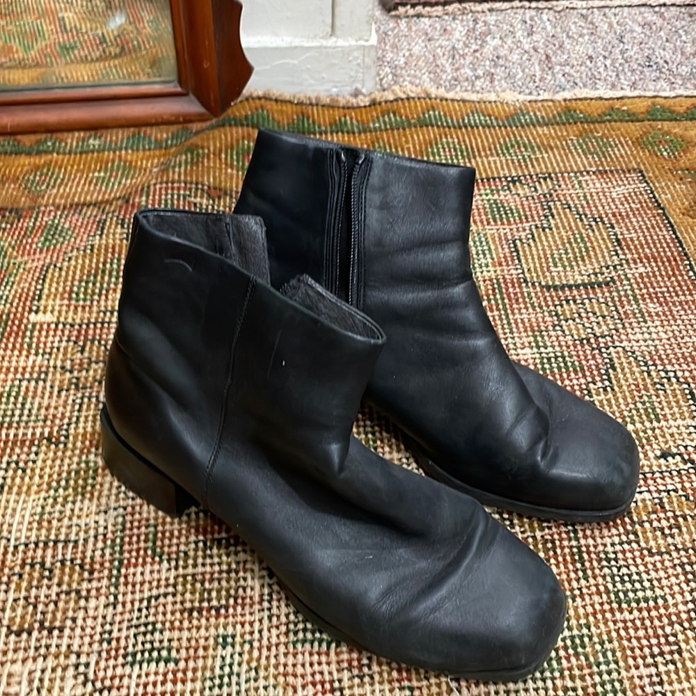 Camper Chelsea boots!